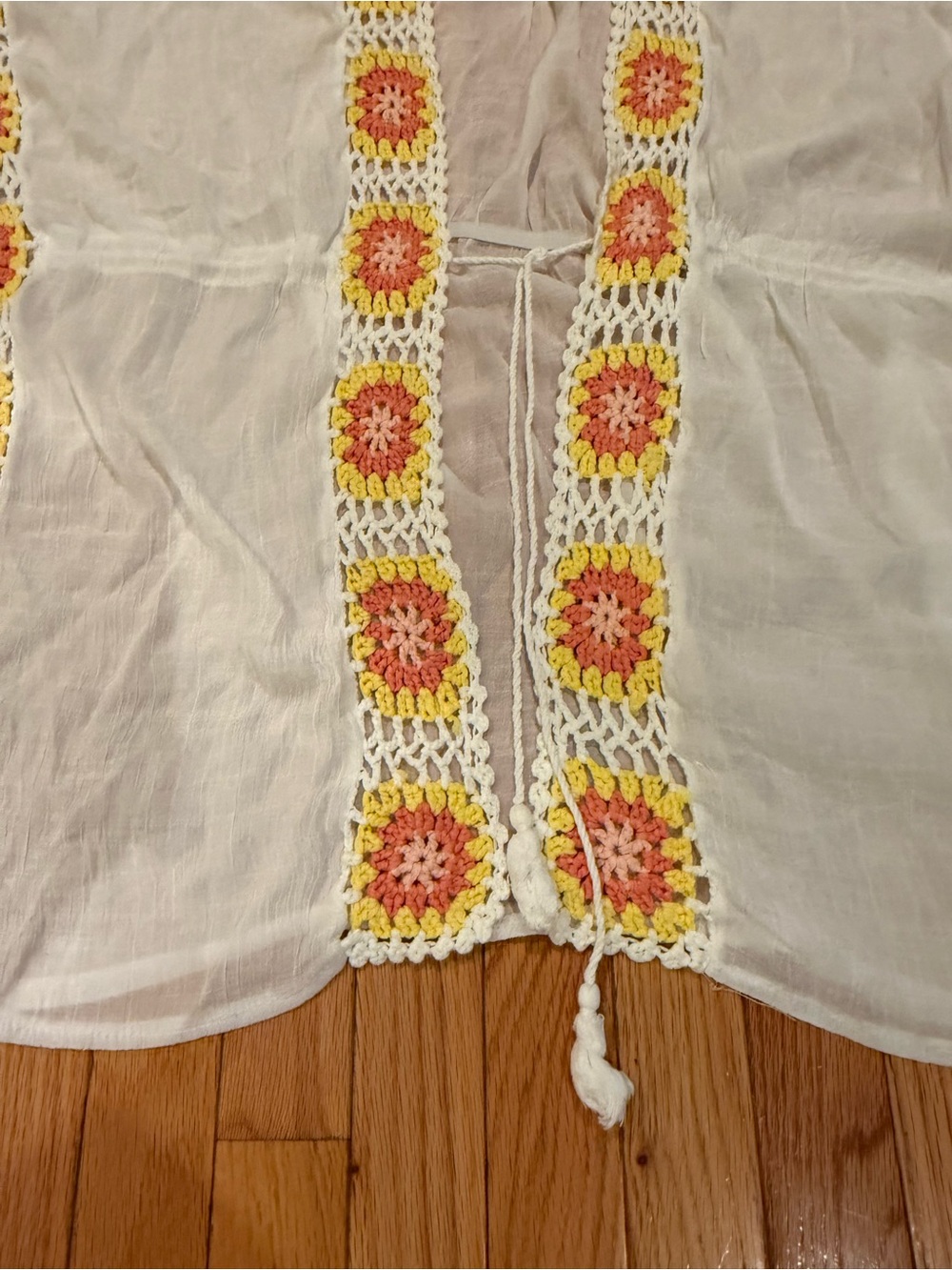 Sheer White Beach Cover-Up Crochet Floral Trim boho swim beach coastal OSFM - Picture 7 of 11